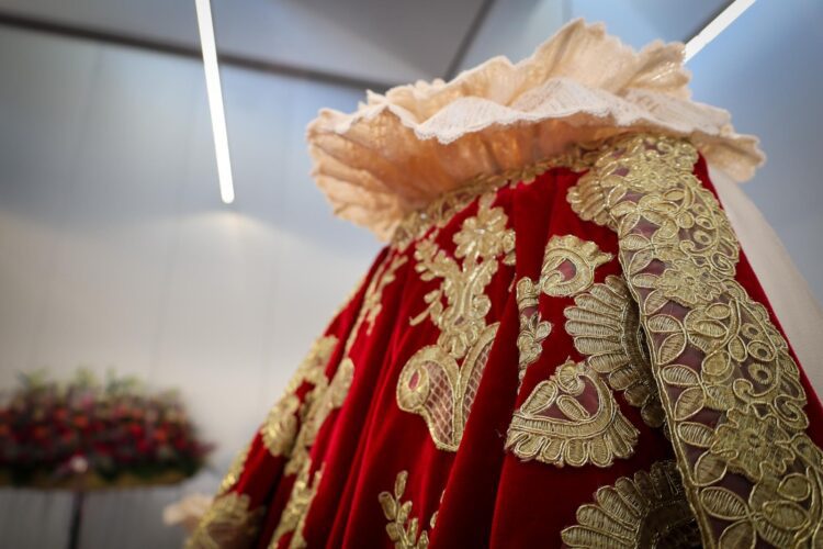 Lucia Mora, reina del Encuentro de la Semana Santa de Torrent desvela su vestido