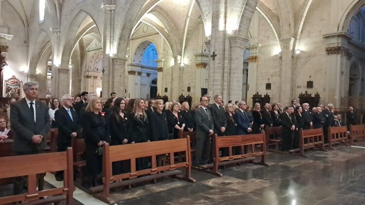 La processó de Sant Jordi recorre el cor del Cap i Casal