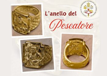 El Vaticano presenta el anillo del pescador del Papa León XIV