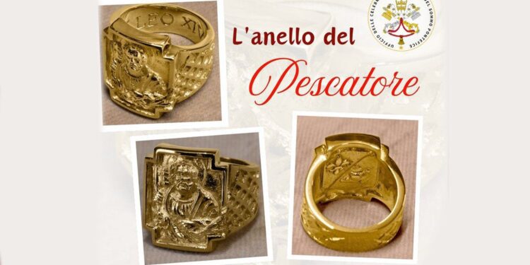 El Vaticano presenta el anillo del pescador del Papa León XIV