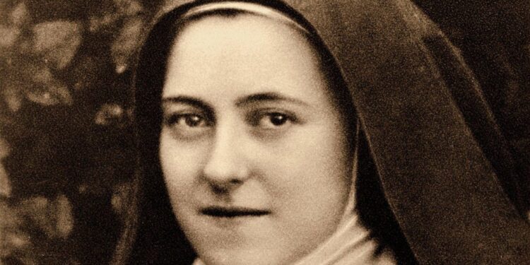 La Iglesia conmemora el Centenario de la Canonización de la carmelita Teresa del Niño Jesús y de la Santa Faz