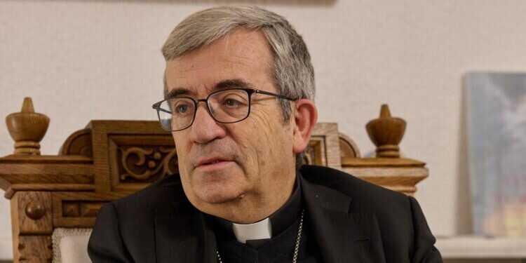 El presidente de la Conferencia Episcopal Española muestra la alegría de la Iglesia española por la elección de León XIV