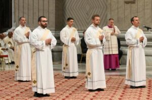 cq5dam.thumbnail.cropped.1500.844 4