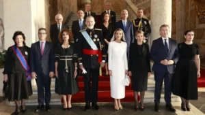 delegacion espanola junto a los reyes de espana en roma