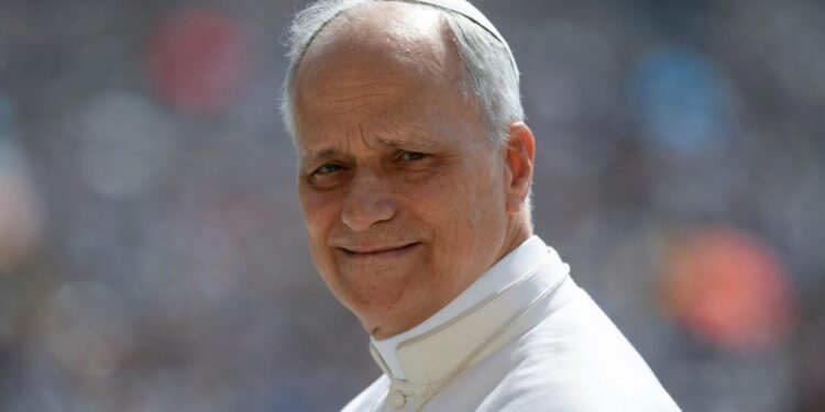 Conversación telefonica del Papa con Pedro Sanchez, un Presidente de momento invisible frente al Vaticano