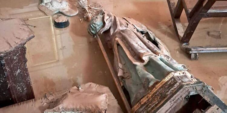 Sacerdotes y parroquias afectadas por la DANA reciben este martes un reconocimiento por su acogida y ayuda ante la catástrofe