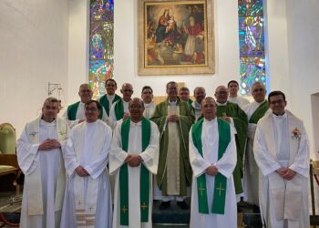 Ejercicios espirituales de la Delegación del Clero en Jávea dirigidos por el obispo de Segovia, mons. Jesús Vidal