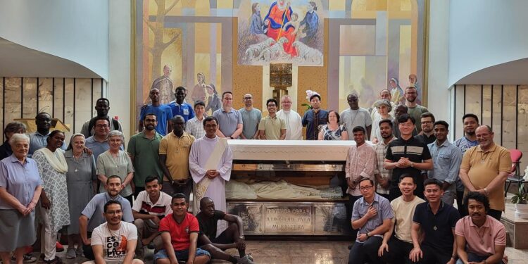 Ruta Calasancia para los jóvenes que hacen su profesión solemne