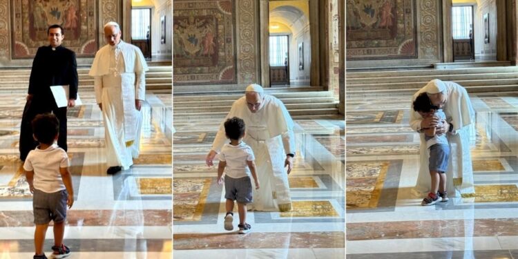 Una carrera y un abrazo repentino, el Papa León y la espontaneidad de un niño