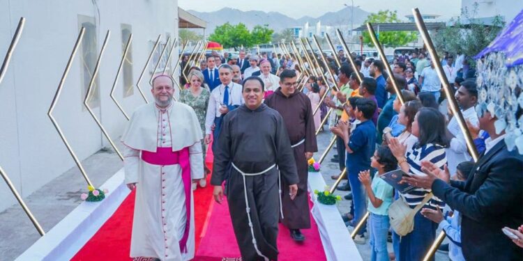 Un evento histórico para los fieles católicos de Omán: Nace un centro pastoral