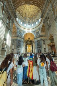 peregrinacion jubileo jovenes roma vaticano san pedro benavent vgutierrezVLC 20250731 239 500x750 1