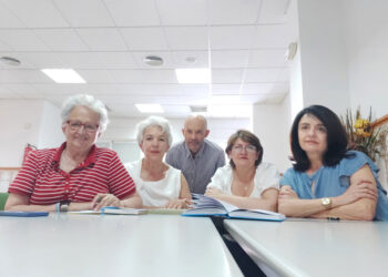 Cáritas diocesana de Córdoba recibe 8.400 euros de Diputación para atender a personas mayores