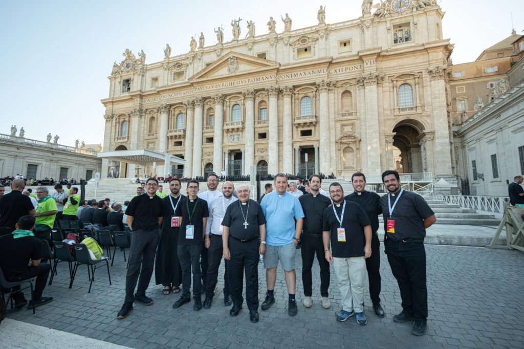 peregrinacion jubileo jovenes encuentro espanoles plaza san pedro arguello benavent vgutierrezVLC 17