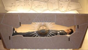 ABREN TUMBA DE CARLO ACUTIS PARA SU VENERACION A DIAS DE SER BEATIFICADO