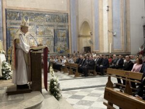 Mons. Arellano en la fiesta de la Virgen del Prado de Talavera 1024x768 1