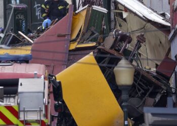Tragedia en el funicular de Lisboa: 17 fallecidos y 23 heridos. El Papa manifiesta su cercania espiritual a los afectados