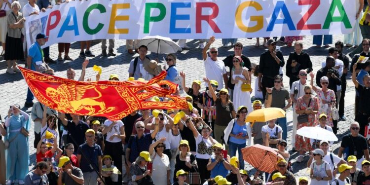 El Papa: No hay futuro basado en la violencia, el exilio forzoso y la venganza