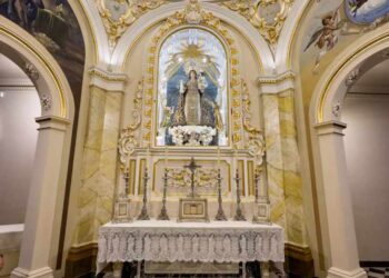 Bendición de las obras de restauración del Camarín de la Virgen del Remedio en Llíria (Valencia)