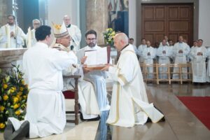 ordenaciones diaconos seminario.moncada enrique benavent vgutierrezVLC WEB4
