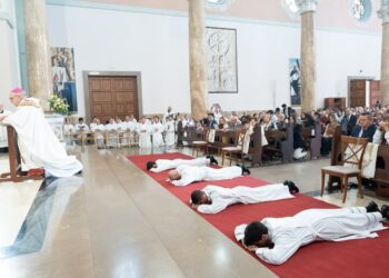 Ordenación de diáconos, en el Seminario Mayor de Moncada, presidida por el Arzobispo de Valencia