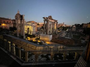 El Obispo D. Casimiro, recibido por el Papa León en la Audiencia General durante la Peregrinación Diocesana 4 IMG 20251114 WA0043