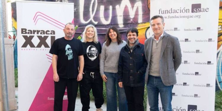 La Fundación Itaka-Escolapios se suma a la escuela social Barraca XXI Valencia