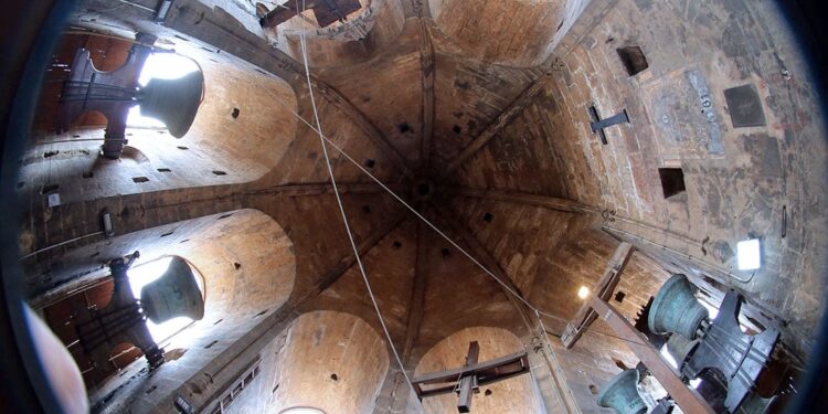 Toques extraordinarios de las campanas del Micalet, para anunciar y acompañar el final del Año Jubilar 1 Toques extraordinarios de las campanas del Micalet, para anunciar y acompañar el final del Año Jubilar