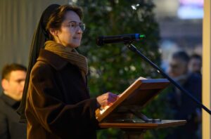 cq5dam.thumbnail.cropped.1500.844 9