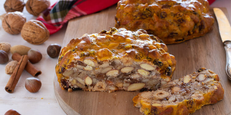 Pangiallo romano, dulce tipico de Roma en estas Navidades