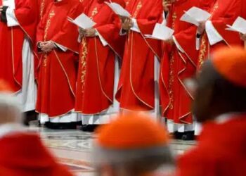 El Papa León XIV inicia su primer Consistorio extraordinario con los cardenales: dos días de reflexión, sinodalidad y misión