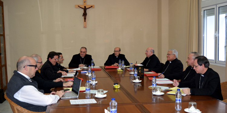 Comunicado de los Obispos del Sur de España en su CLXI Asamblea Ordinaria 1 Comunicado de los Obispos del Sur de España en su CLXI Asamblea Ordinaria