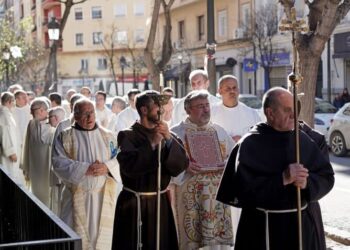 Valencia celebra la apertura del VIII Centenario de la muerte de San Francisco de Asis