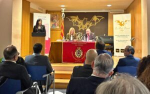 Dr. José Hoyo Rodrigo, nuevo miembro de la Comisión Científica Internacional de Estudios del Santo Grial 4 Santo grial 3