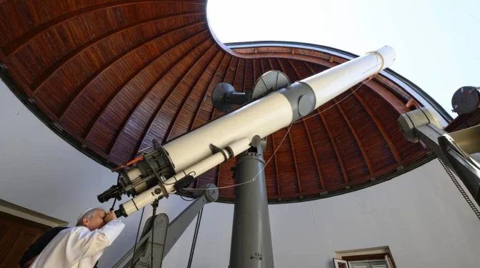 El Vaticano "canoniza" el firmamento: dos nuevas santas polacas ya tienen su propio asteroide